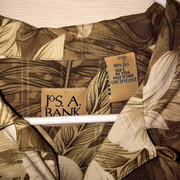 Jos A Banks men’s size large Hawaiian print 👔 shirt - Picture 3 of 6